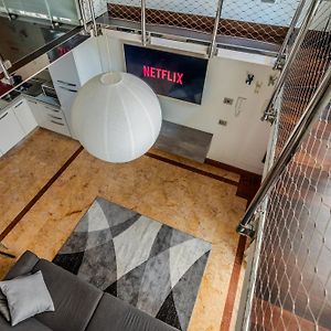 Loft Elegante In Centro Milano In Zona Signorile - Davanti Alla Metro